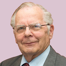 Ken Holmes